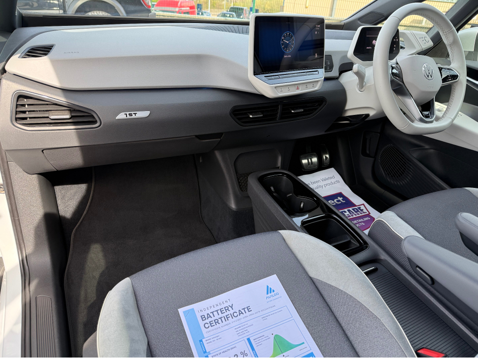 2020 Volkswagen ID.3 - image 20