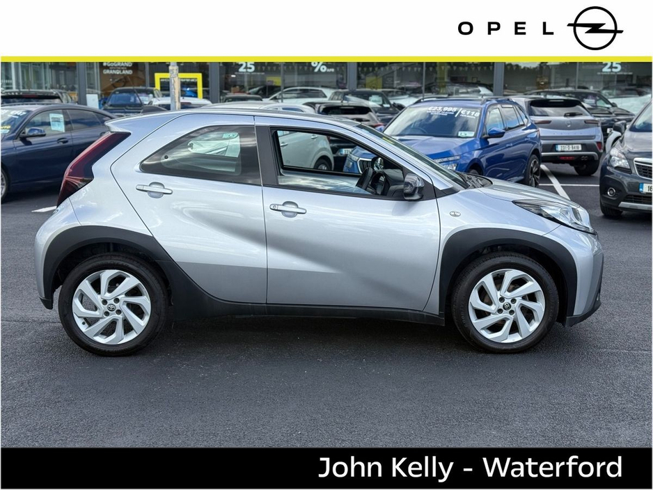 2023 Toyota Aygo X 1.0 Pulse €13,995