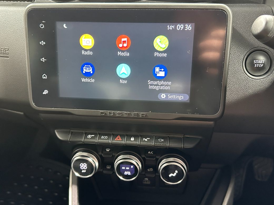 2022 Dacia Duster Prestige Petrol €19,400