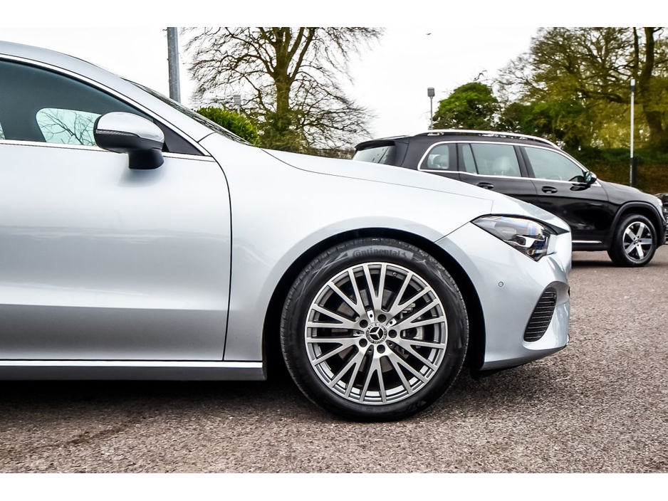 2025 Mercedes-Benz CLA Class - image 8