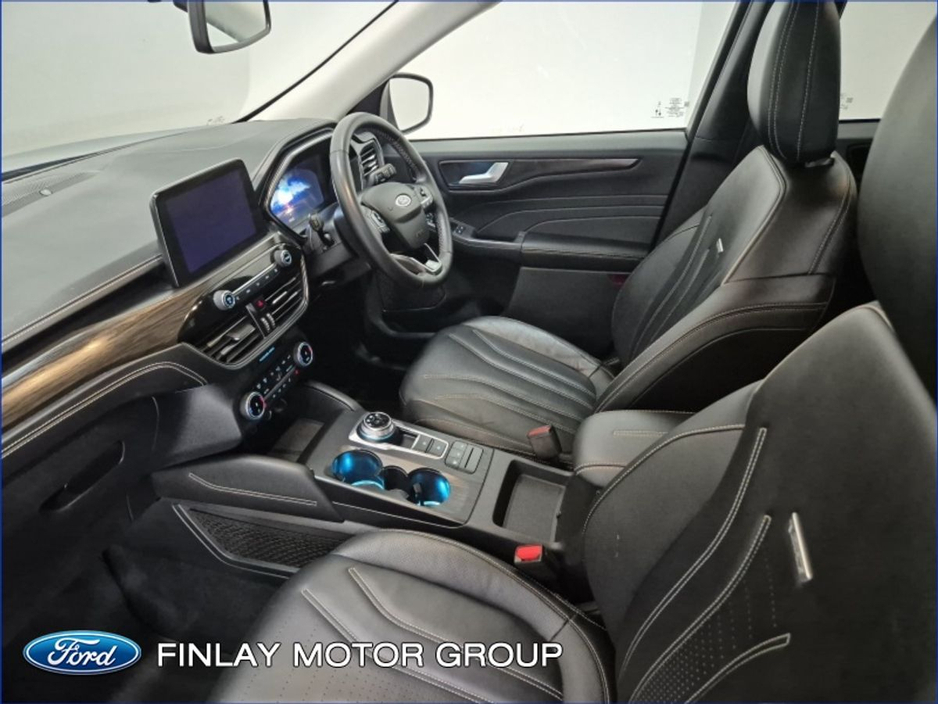 2024 Ford Kuga - image 4