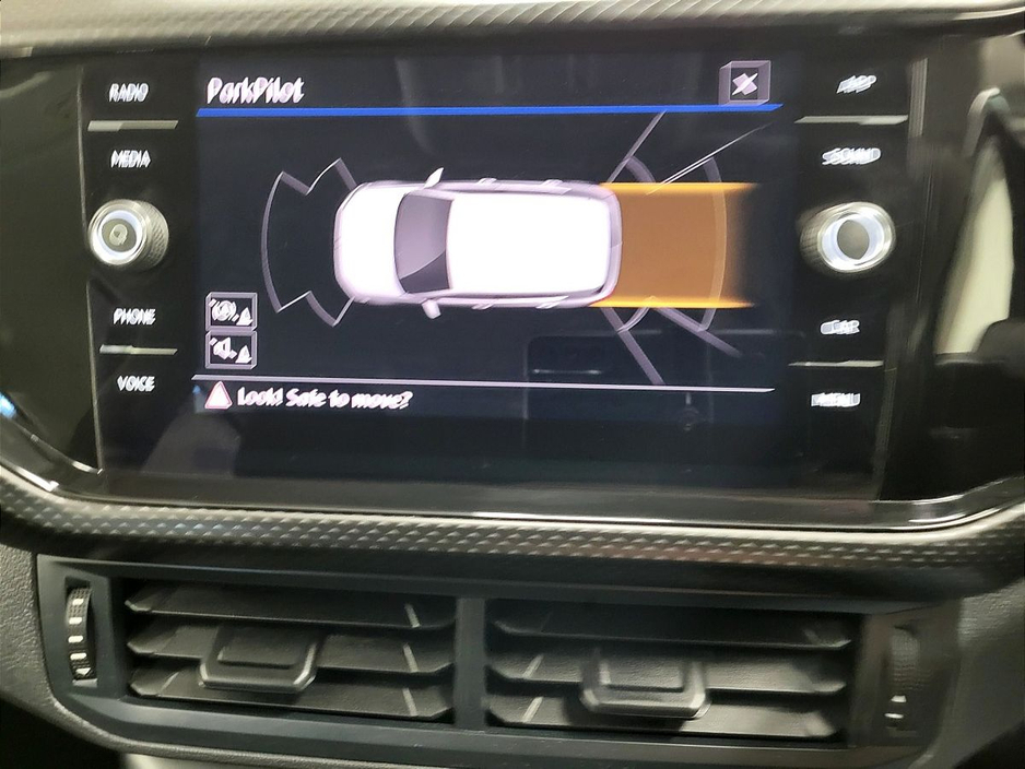 2020 Volkswagen T-Cross - image 8