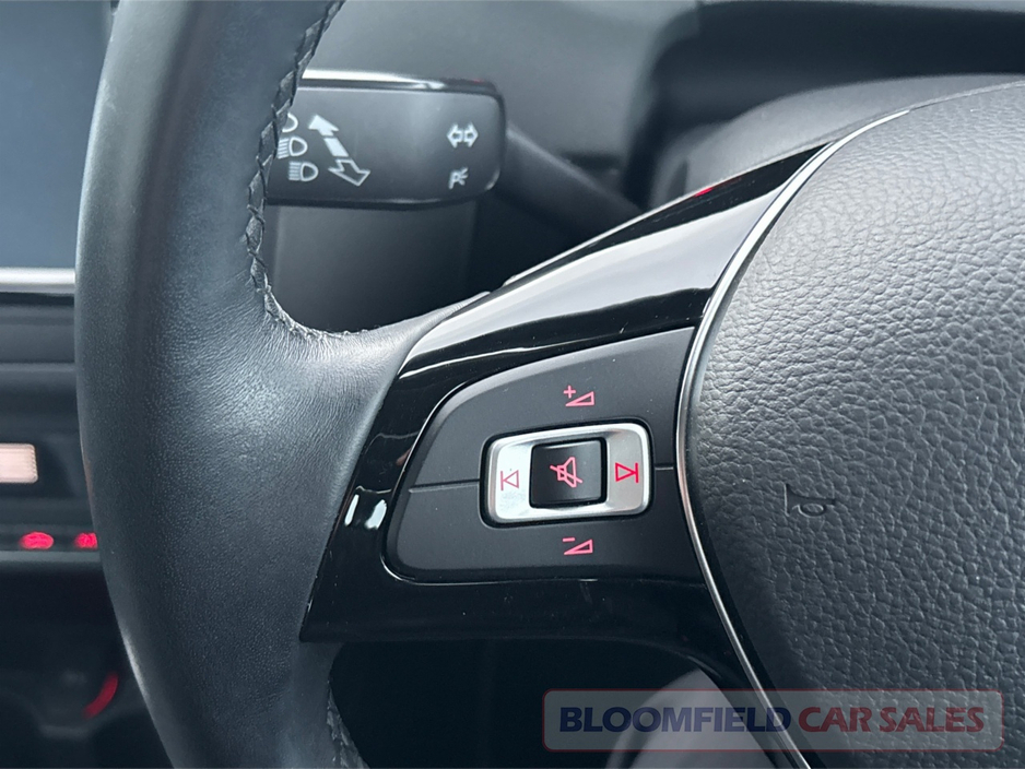 2017 Volkswagen Polo 1.2 , AUTO // EXTREMELY LOW MILEAGE €13,950