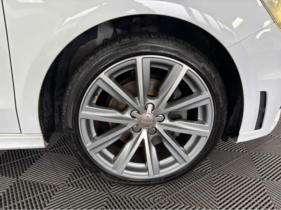 2015 Audi A1 *AUDI A1* S-LINE* *BLACKPACK* *LOW MILEGE* *AUTOMATIC* *BT AUDIO* *REVERSE CAMERA* *TRADE INS WELCOME* €14,950