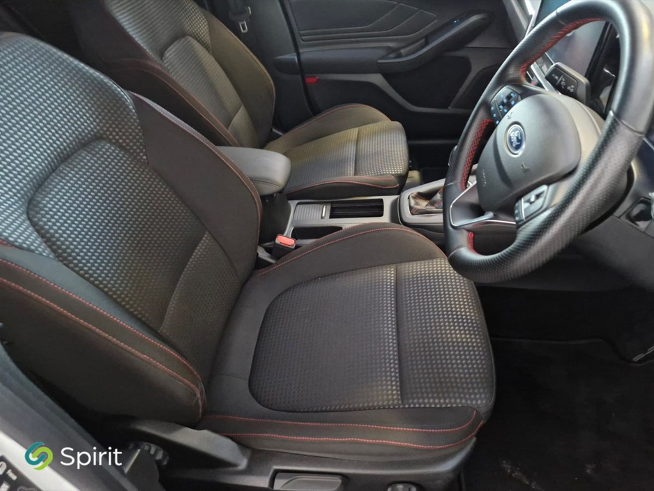 2024 Ford Focus ST-LINE €26,900