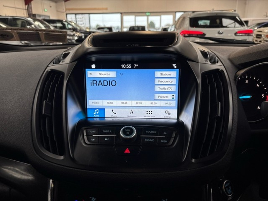 2018 Ford Kuga - image 13