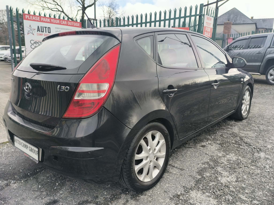 2009 Hyundai i30 - image 7