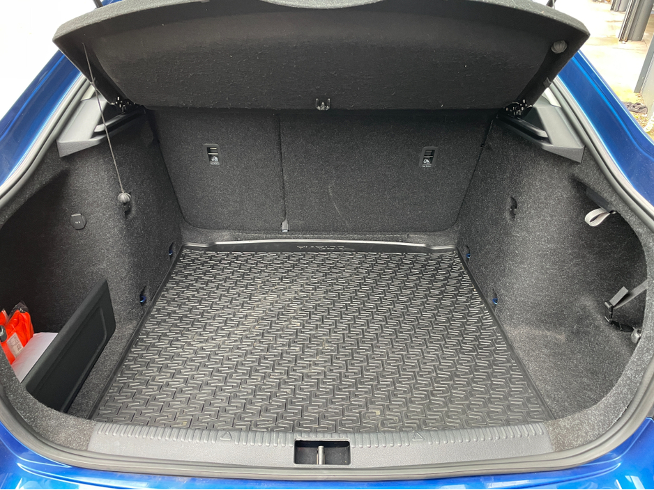 2017 Skoda Octavia - image 13