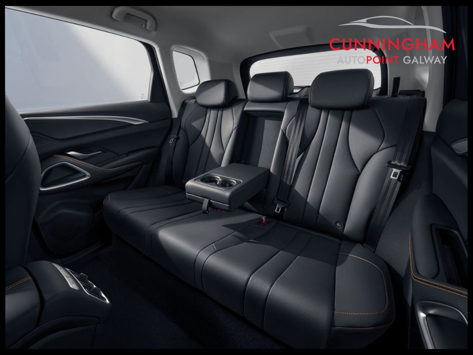 2026 BYD Sealion 5 - image 6