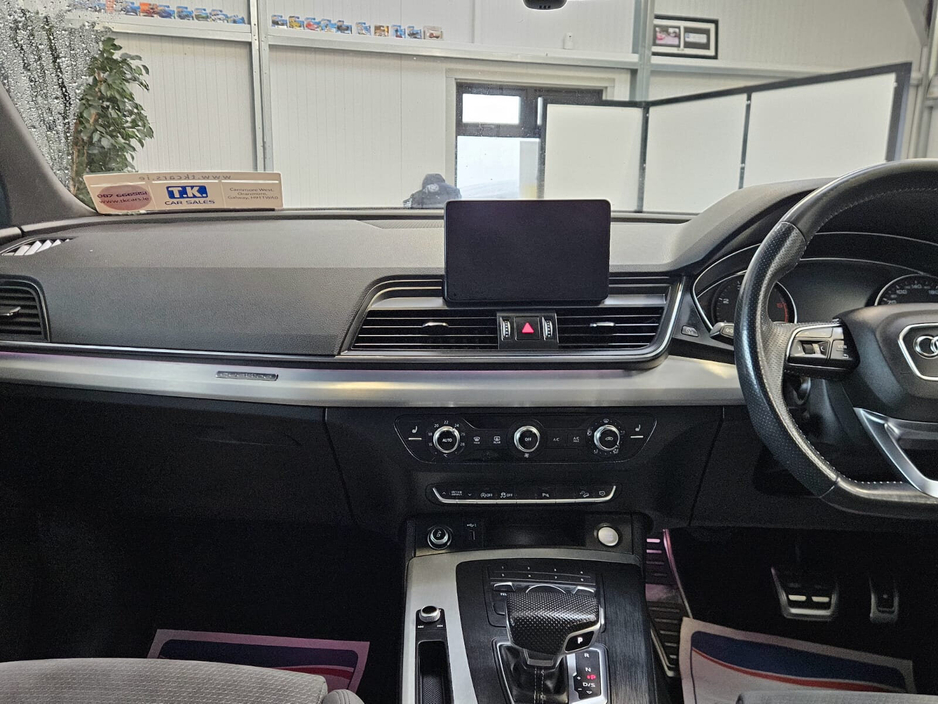 2020 Audi Q5 - image 16