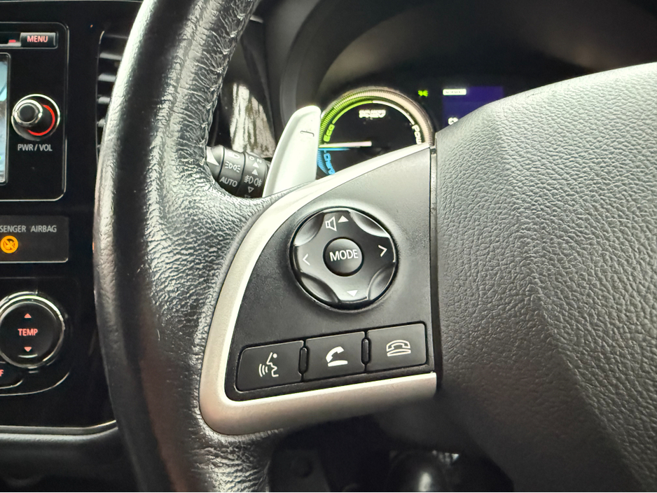 2016 Mitsubishi Outlander 2.0 PHEV, 4 Wheel Drive, Only 101kms, New Nct 10/2027, Tax 07/2026 (€170p/y), Reversing Camera, Bluetooth, Cruise Control, Paddle Shifters, A/C, Parking Sensors, Finance Available, SIMI Dealer, €15,950