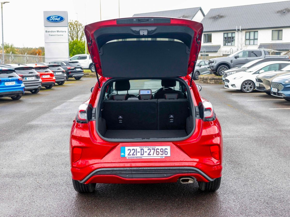 2022 Ford Puma - image 6