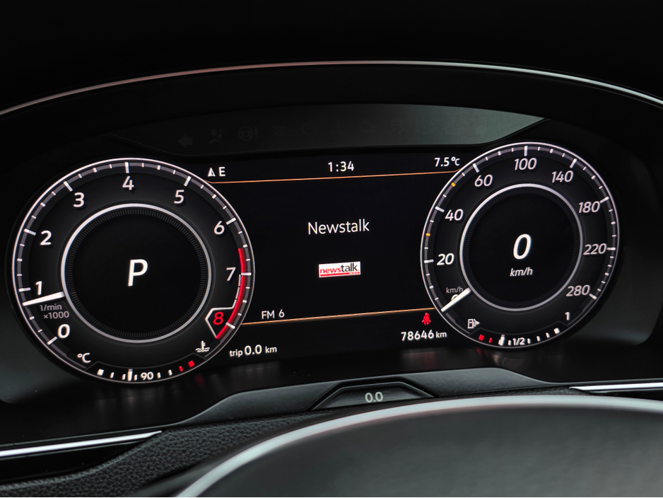 2019 Volkswagen Arteon 2.0 TSI 4 MOTION 280BHP VIRTUAL DASH FULL LEATHER HEATED ELECTRIC SEATS SAT NAV CARPLAY ANDROID AUTO BLIND SPORT PARKING SENSORS SELF PARKING ASSIST 360 CAMERA €30,950