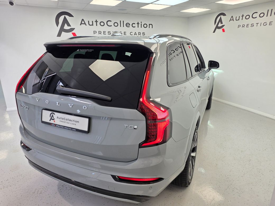 2025 Volvo XC90 - image 6