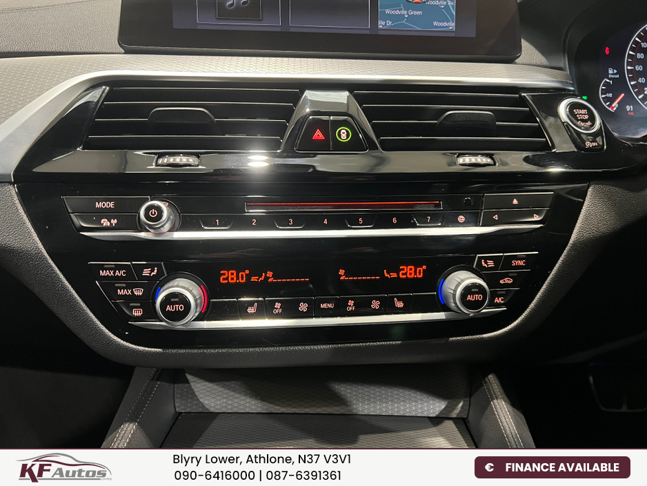 2019 BMW 5 Series - image 27