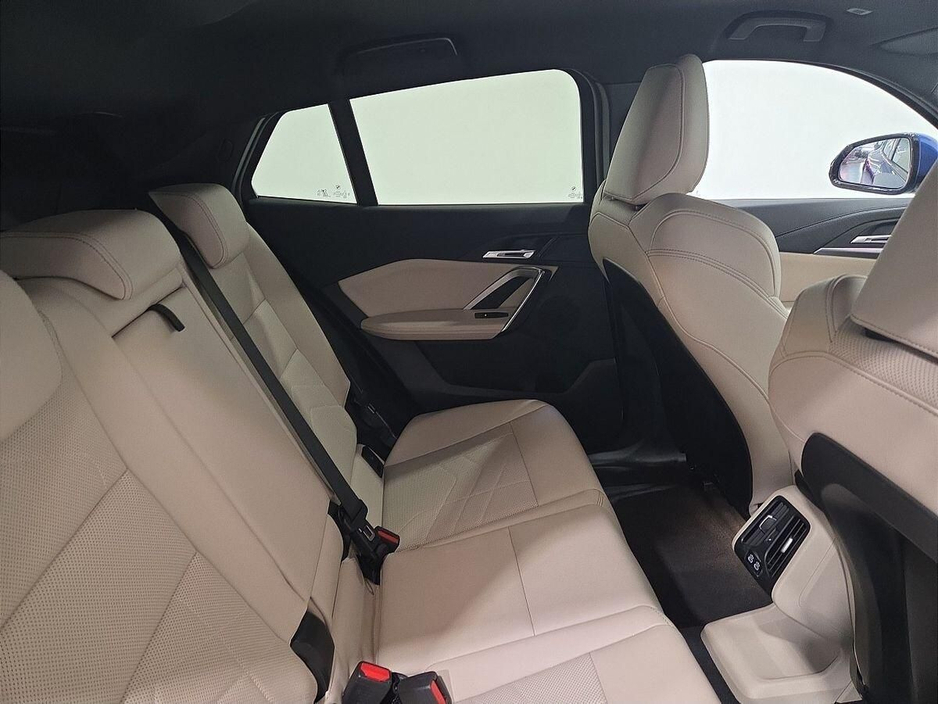 2025 BMW iX2 - image 22