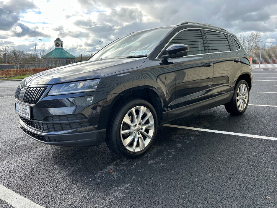 2020 Skoda Karoq 1.6 TDI SE  AUTO **HIGH SPEC ** HALF LEATHER ** APPLE / ANDROID CARPLAY ** STUNNING EXAMPLE ** €22,995