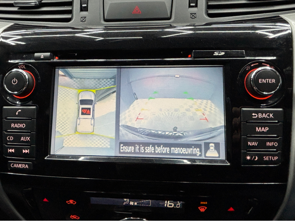 2018 Nissan Navara - image 14