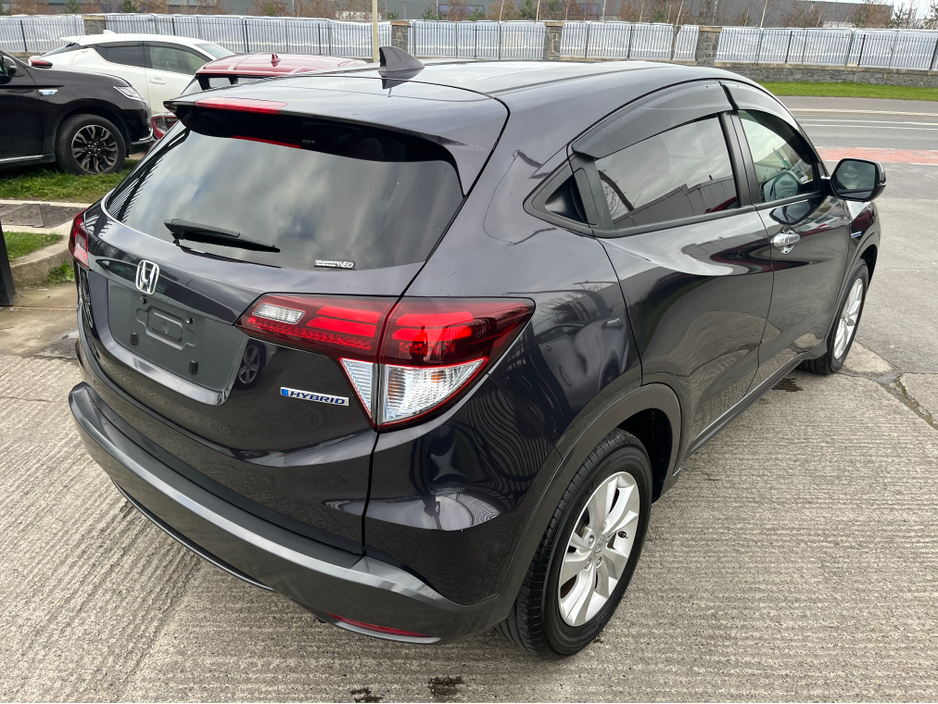 2015 Honda Vezel - image 7