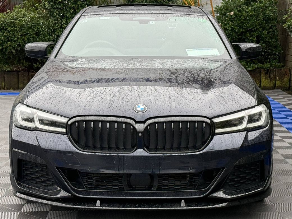 2020 BMW 5 Series 530e LCI M-SPORT COMPETITION 2.0 // OPENING SUNROOF // SERVICE HISTORY // VERY LOW MILEAGE €36,900
