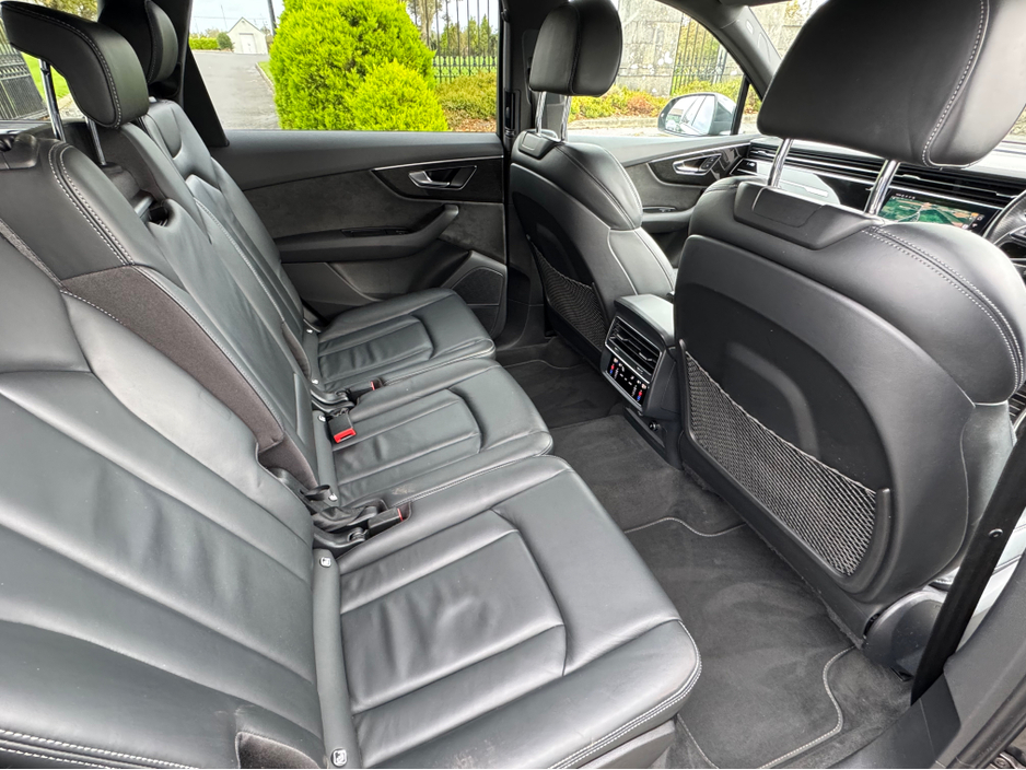 2021 Audi Q7 ==SOLD==3.0 45 TDI BLACK EDITION QUATTRO==7 SEATER==HIGH SPEC==
