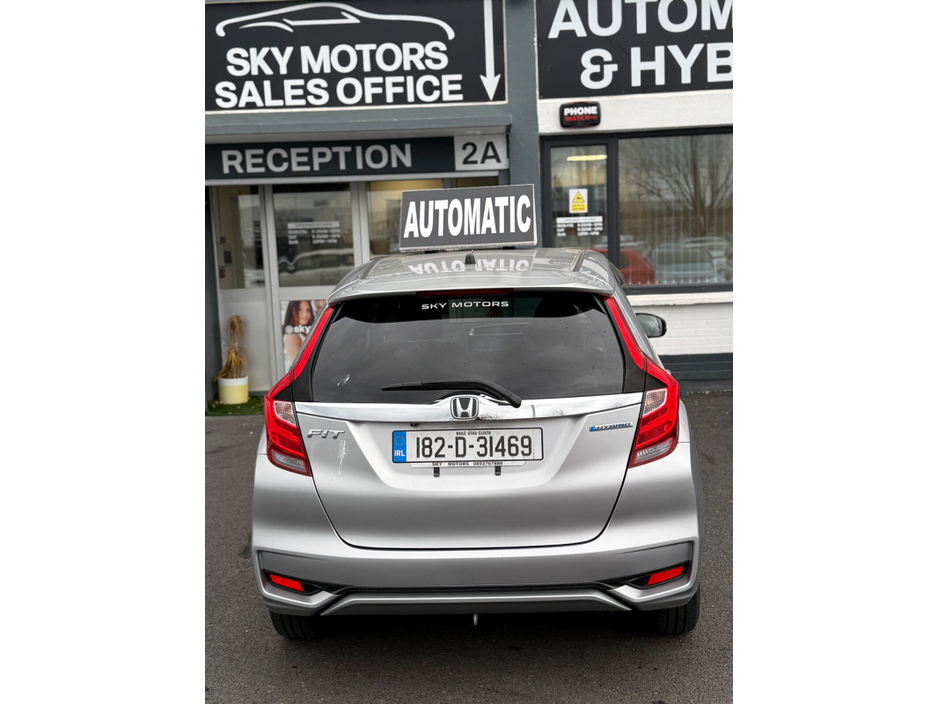 2018 Honda Fit - image 7