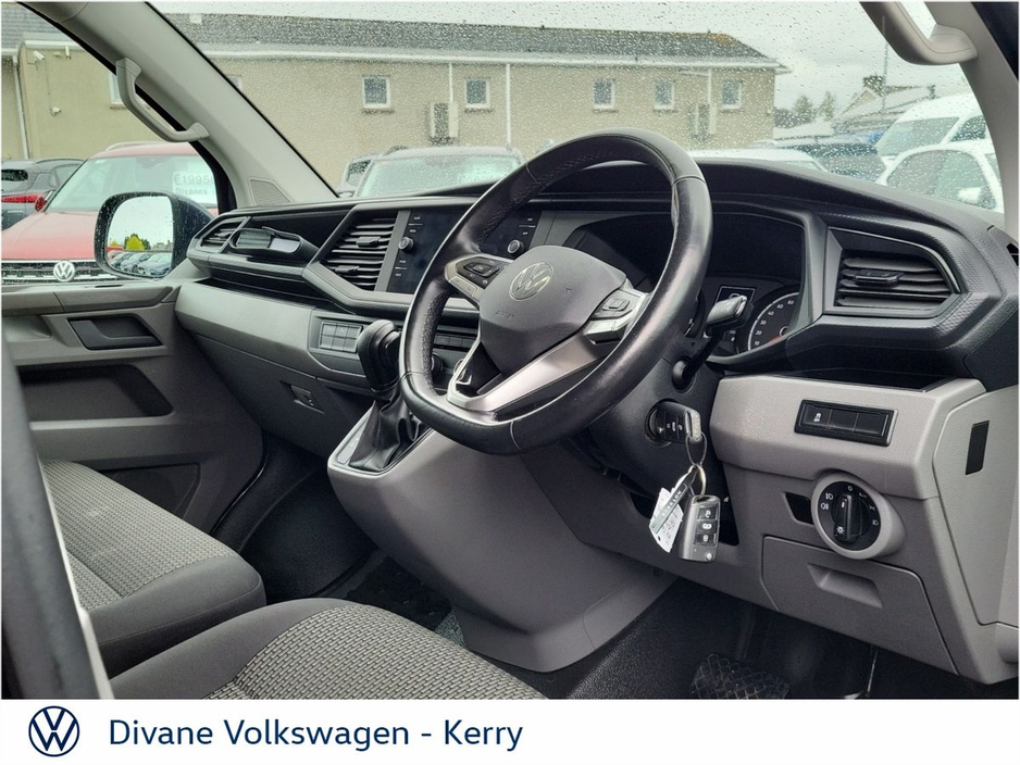 2024 Volkswagen Transporter HIGHLINE SWB 150BHP 39950 inc vat €32,500