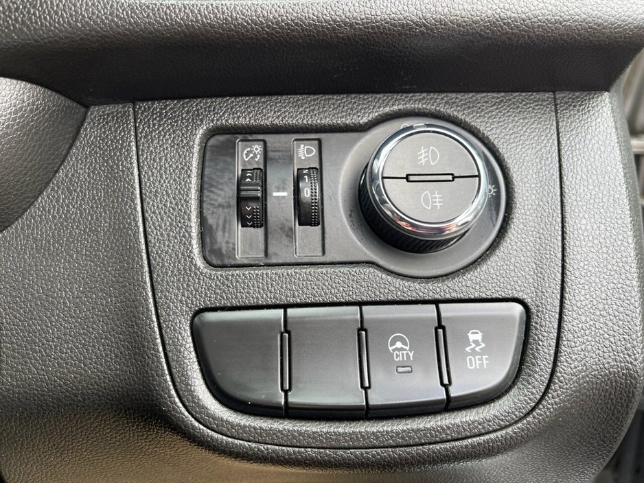 2019 Vauxhall Viva 1.0i SE Hatchback 5dr Petrol Manual Euro 6 (73 ps)