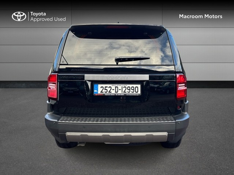 2025 Toyota Landcruiser Land Cruiser (N1) FRESH XELECTION OF TRADE INS €70,000