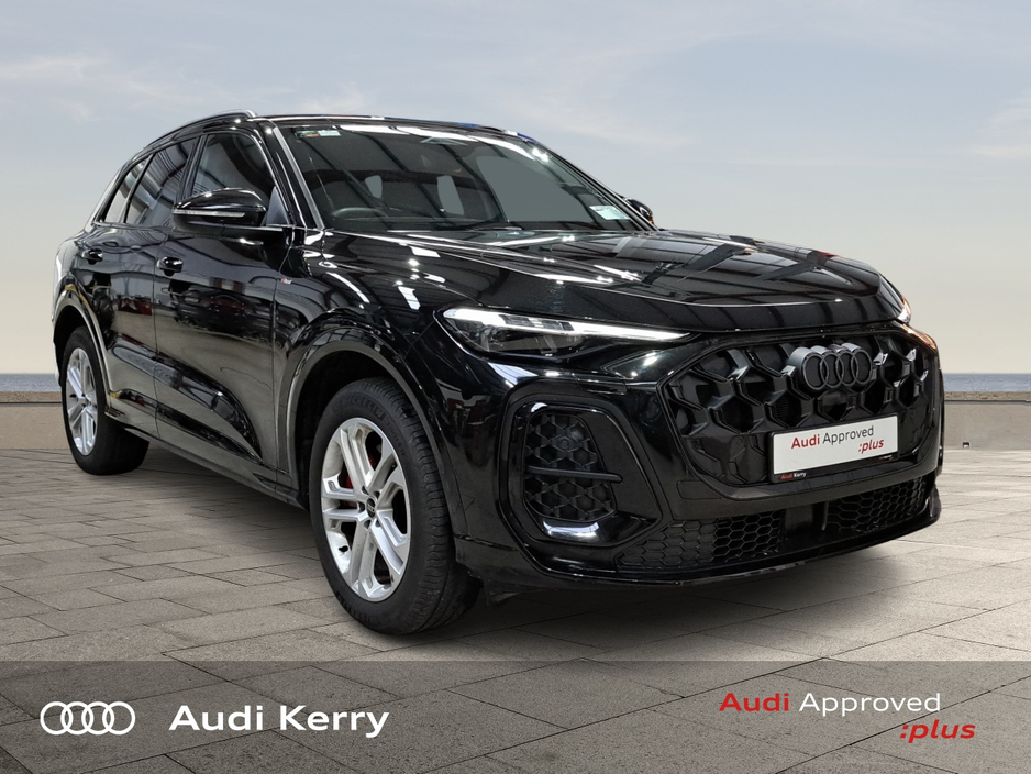 2025 Audi Q5 40 TDI Quattro S-Line 204PS €79,900