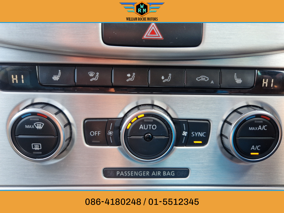 2013 Volkswagen Passat - image 26