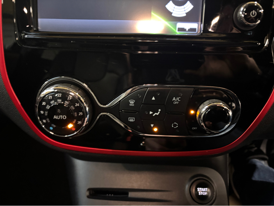 2017 Renault Captur - image 21