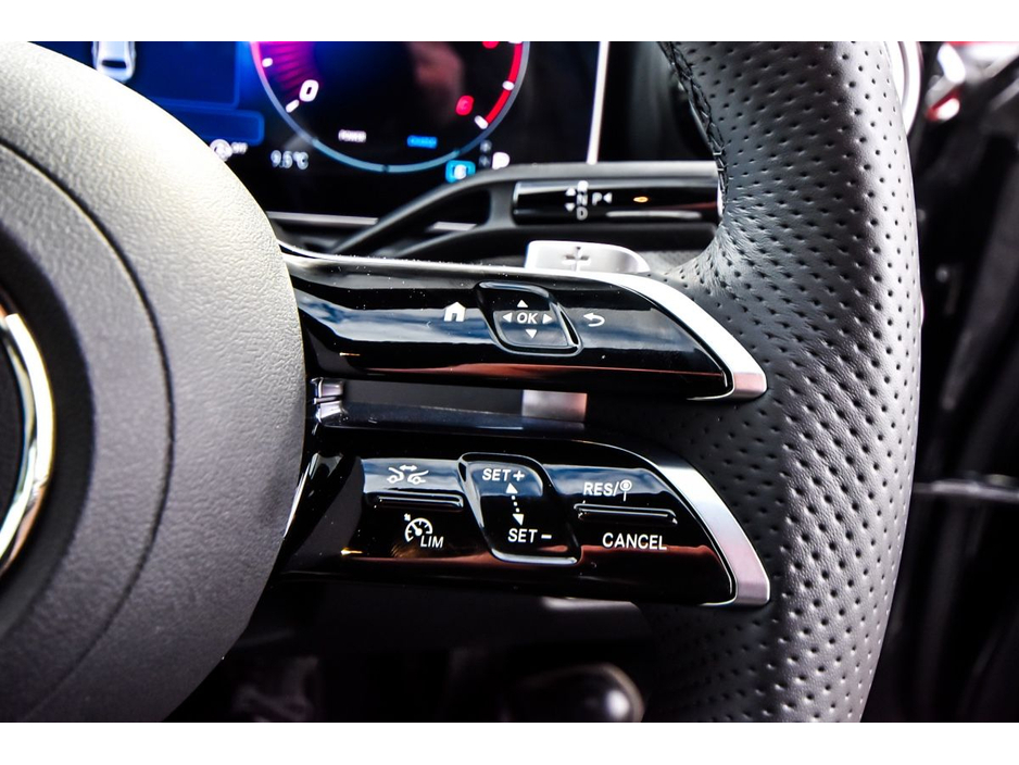 2025 Mercedes-Benz C Class - image 21