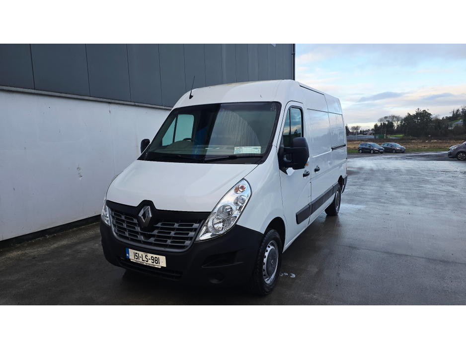 2015 Renault Master III FWD MM35 DCI 135 ENERGY BUSINE €6,500