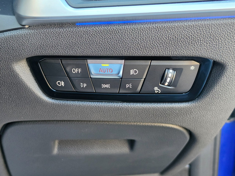 2022 BMW 4 Series - image 11