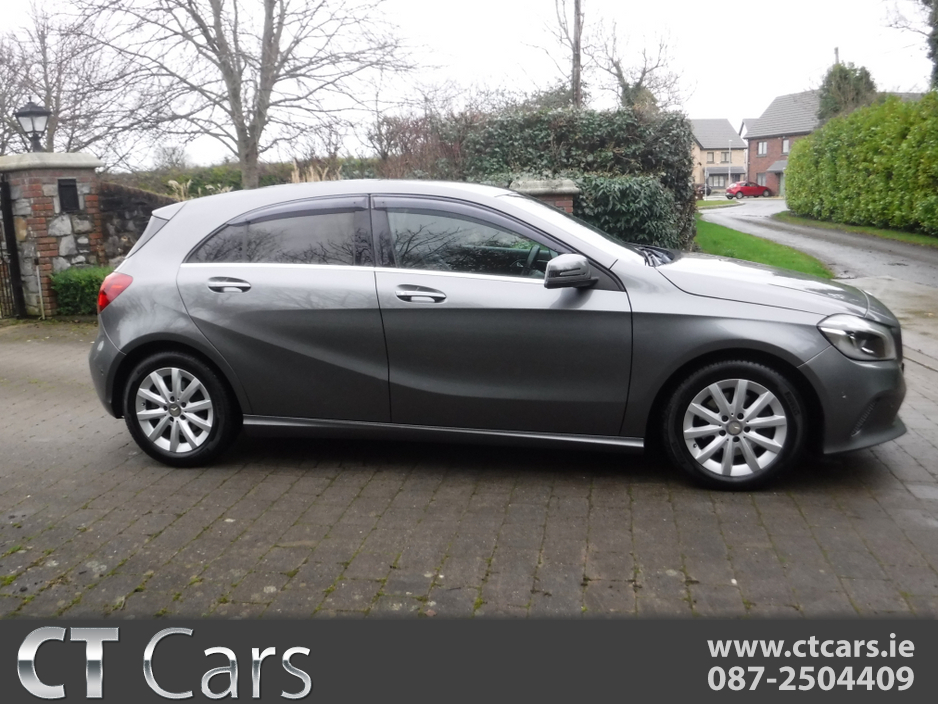 2016 Mercedes-Benz A Class - image 2