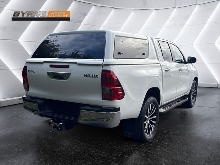 2022 Toyota Hilux ICON 4WD D-4D DCB €26,995