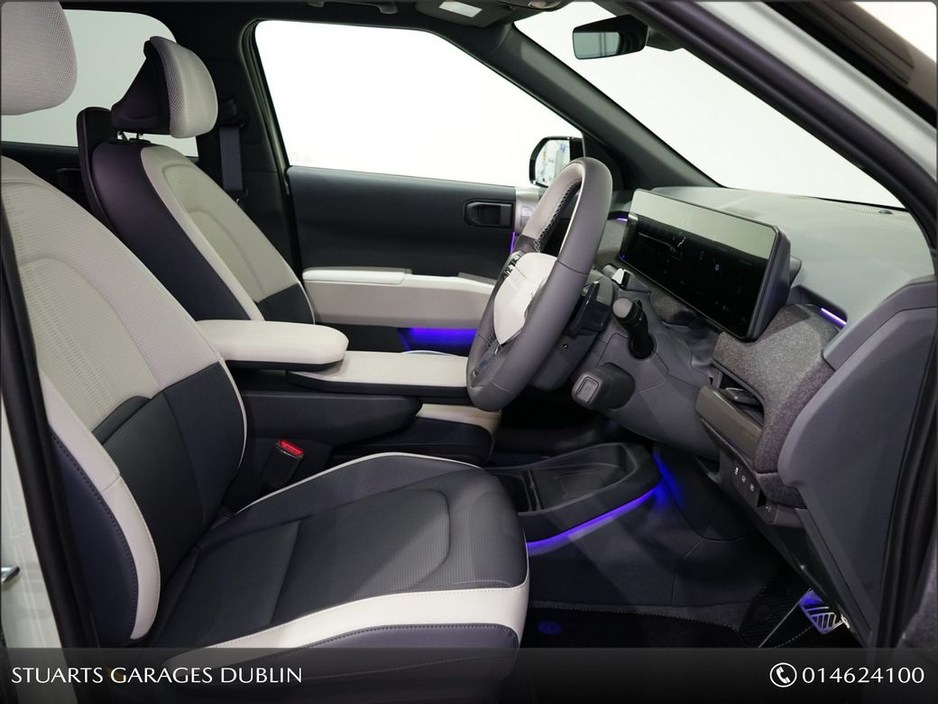 2026 Kia EV3 - image 24