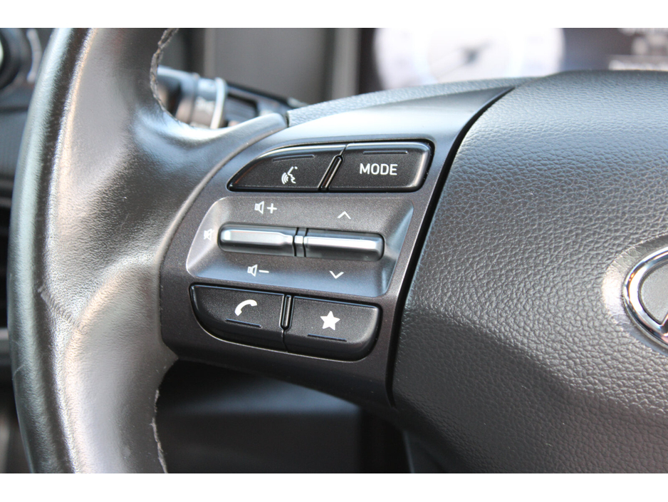 2023 Hyundai Kona - image 20