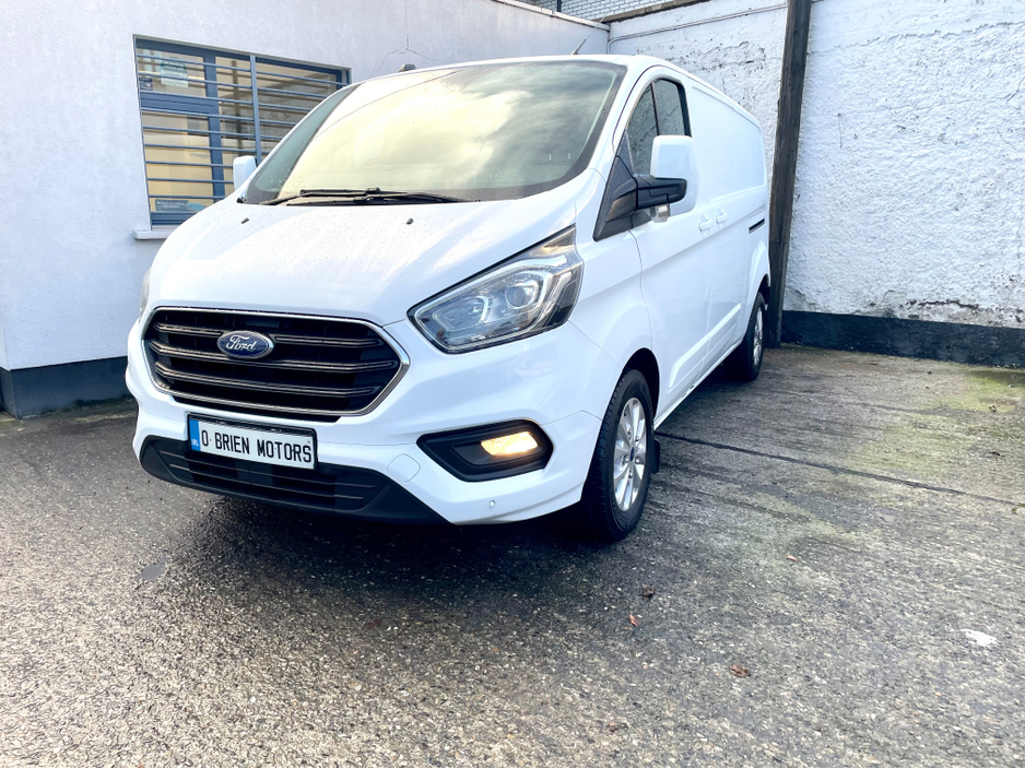 2022 Ford Transit Custom 300L2 LIMITED EDITION 2.0 TDCI 130BHP M6 LWB €18,000