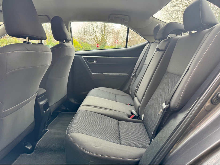 2017 Toyota Corolla 1.4 D-4D LUNA 4DR €12,900