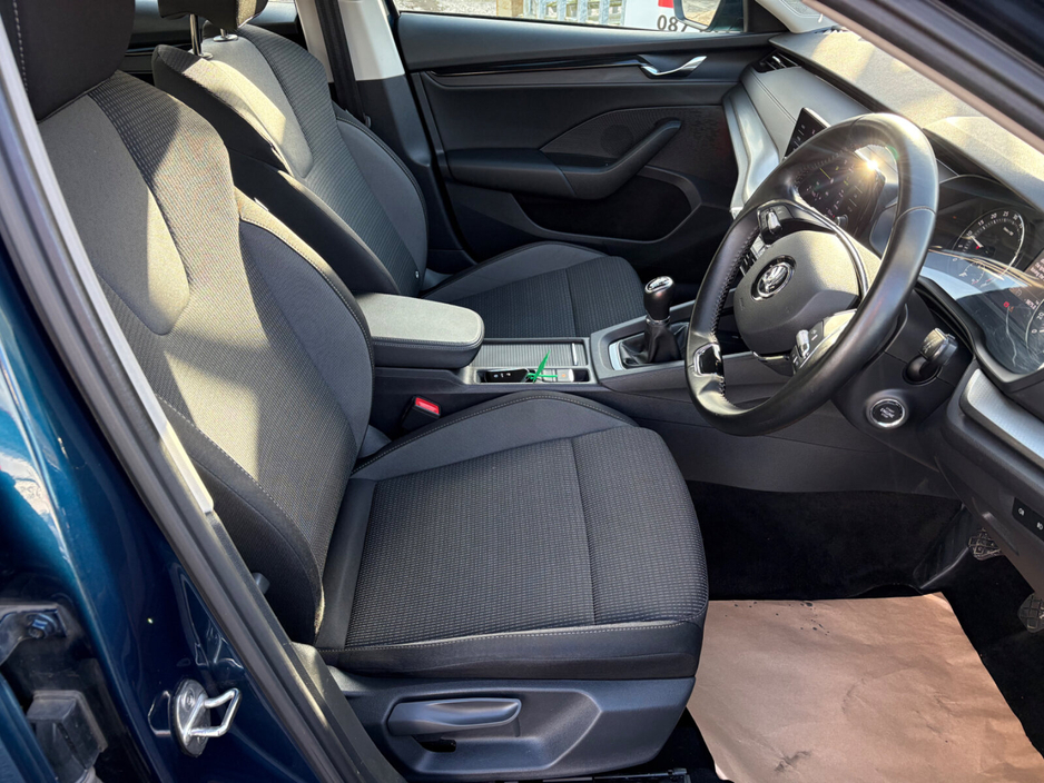 2023 Skoda Octavia OCTAVIA AMB 2.0TDI 115HP €23,950