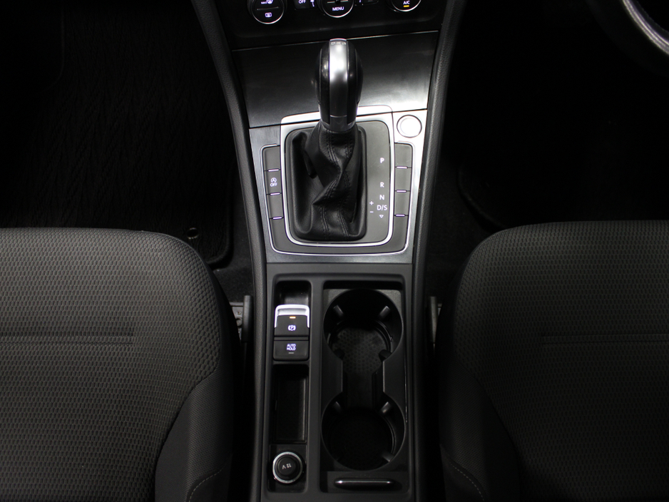 2017 Volkswagen Golf 1.2 TSI COMFORTLINE €16,450