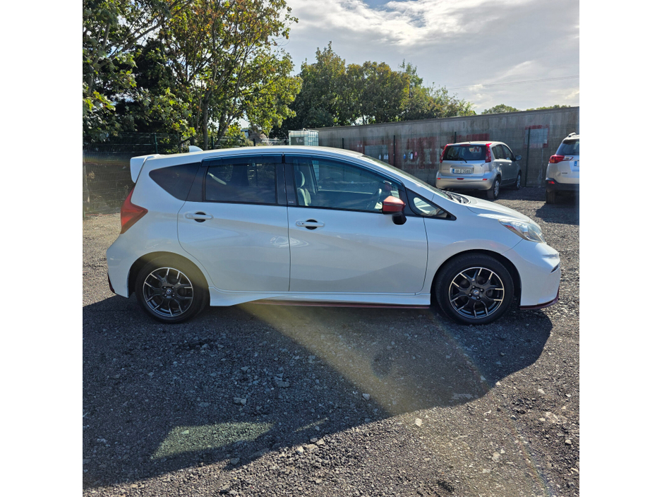 2016 Nissan Note 1.2 5dr. SV 16 inch alloys €9,950