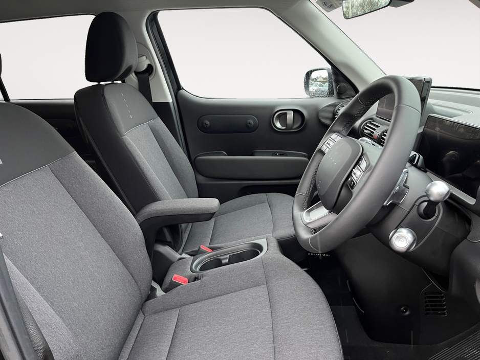 2025 Hyundai Inster ELEGANCE 49KWH 5DR AUTO €23,500