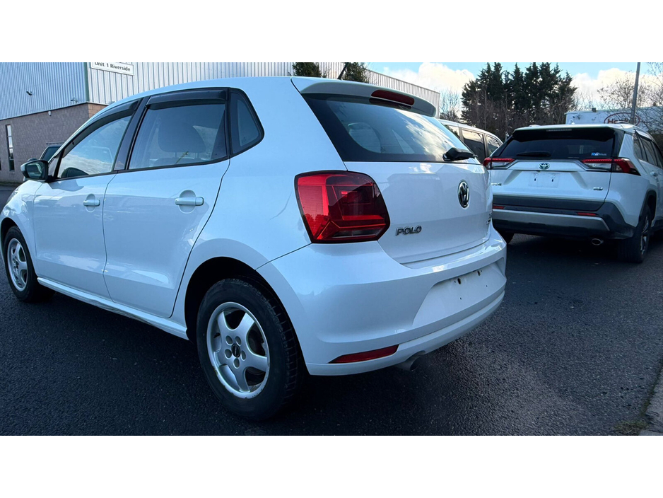 2014 Volkswagen Polo  €10,000