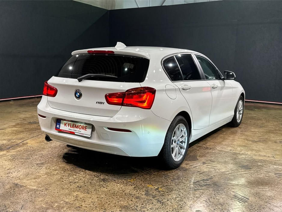 2019 BMW 1 Series - image 3