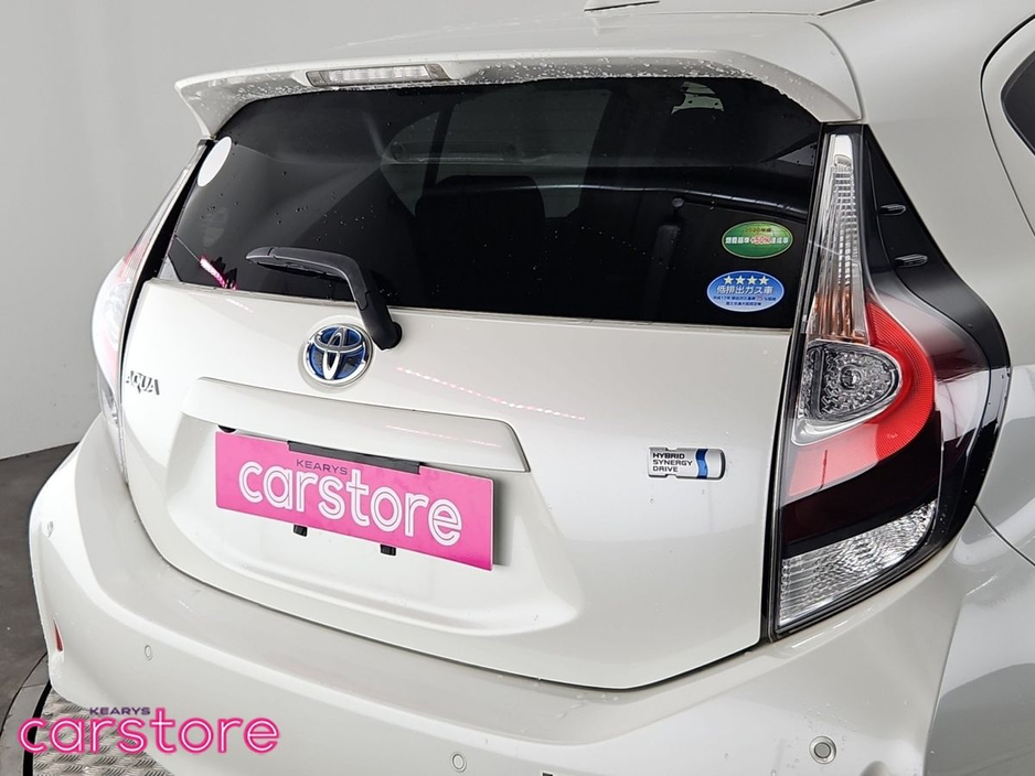 2020 Toyota Aqua - image 15