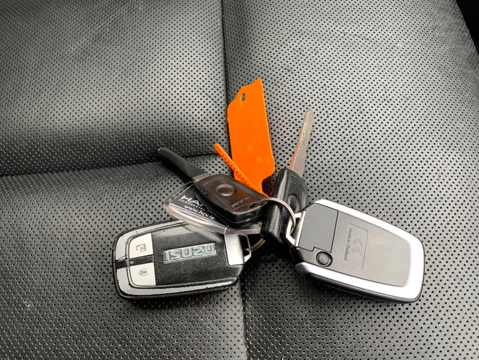 2019 Isuzu D-MAX - image 28