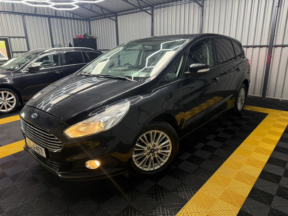 2016 Ford S-Max - image 9